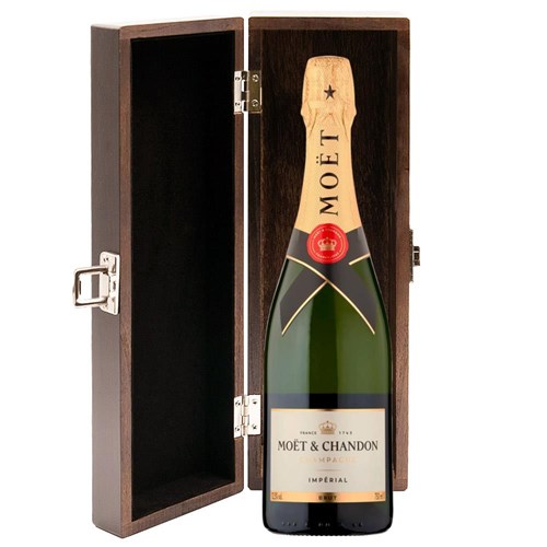 Moet And Chandon Brut Champagne 75cl in Elm Wood Gift Box